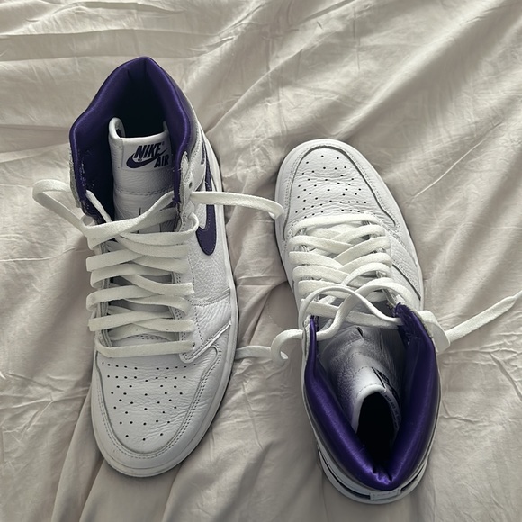 Women’s air Jordan 1 high OG - court purple - Picture 2 of 5